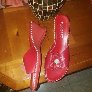 Red sandle with flower